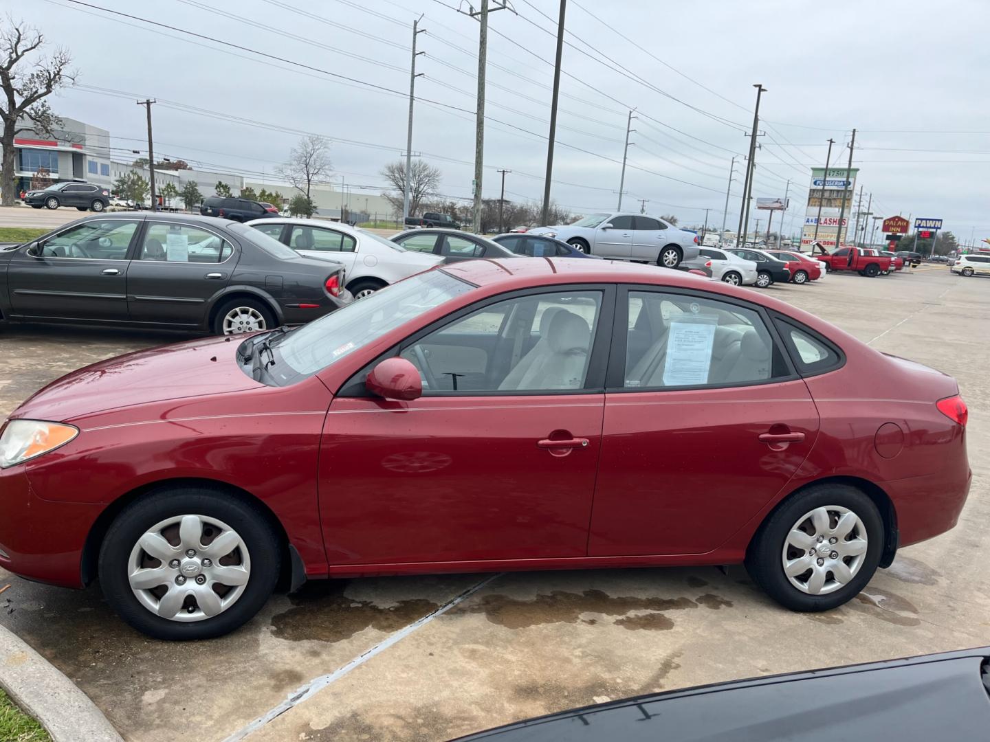 2008 red /TAN Hyundai Elantra GLS (KMHDU46D78U) with an 2.0L L4 DOHC 16V engine, Manual transmission, located at 14700 Tomball Parkway 249, Houston, TX, 77086, (281) 444-2200, 29.928619, -95.504074 - Photo#3